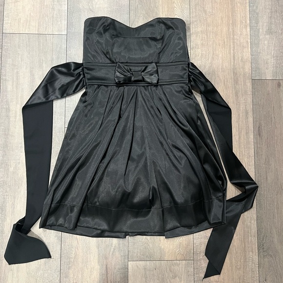 Rubyrox Strapless Black Dress Size 7 - Picture 1 of 8